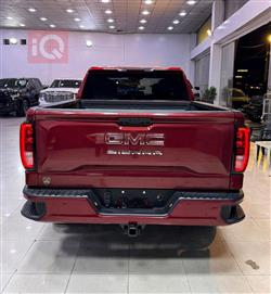 GMC Sierra